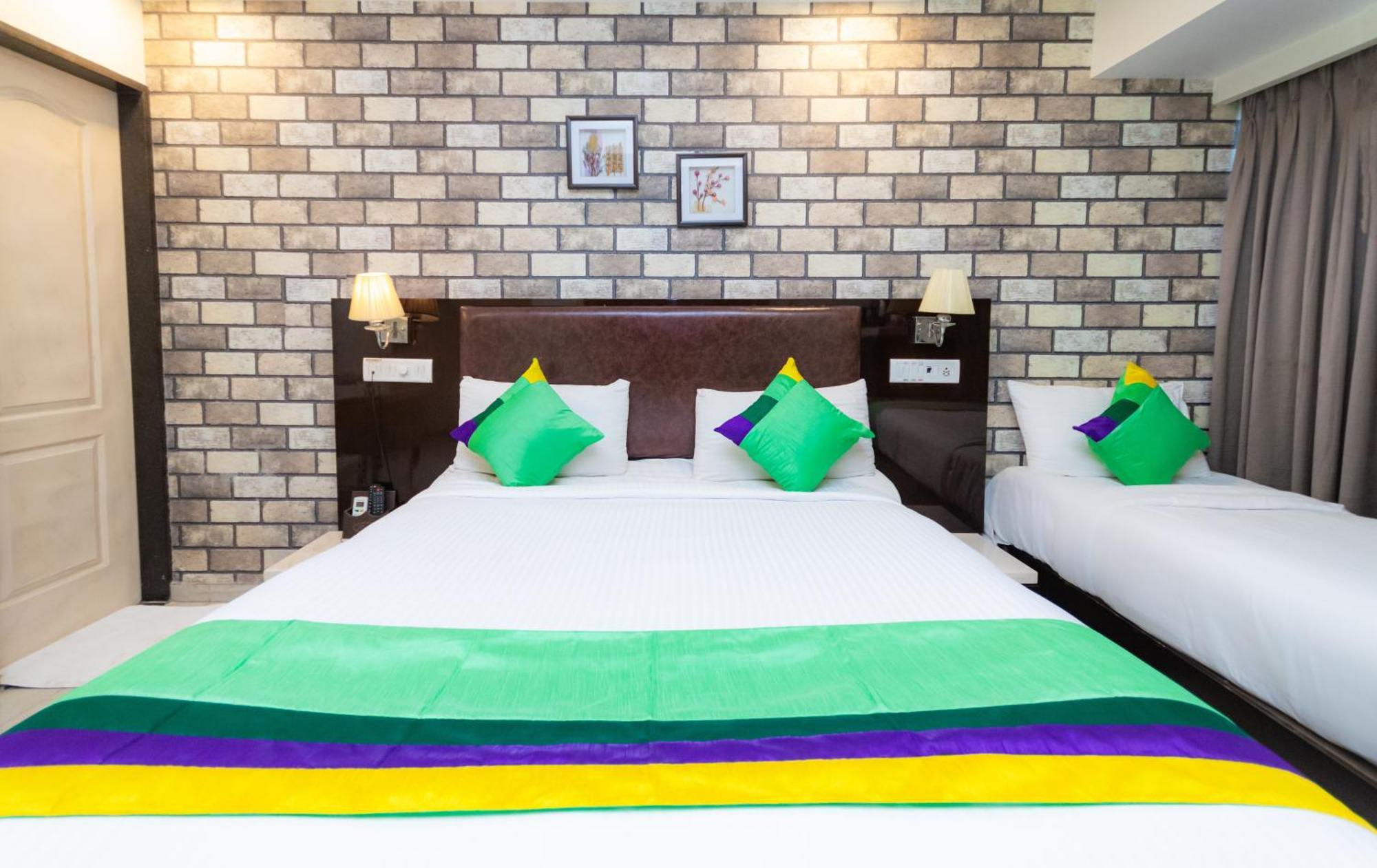 Treebo Laaiba Residency Hotel Mumbai Exterior photo